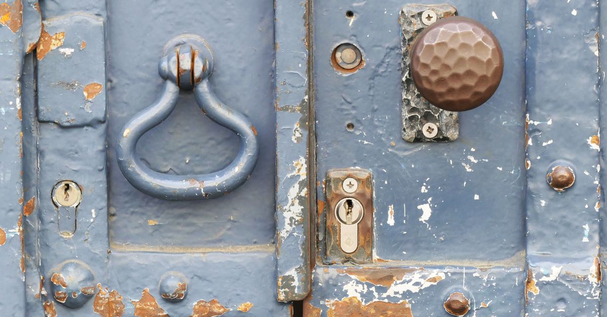 A Lock & Security Checklist for Hillsdale Small Businesses — Rapid Keys Locksmith
